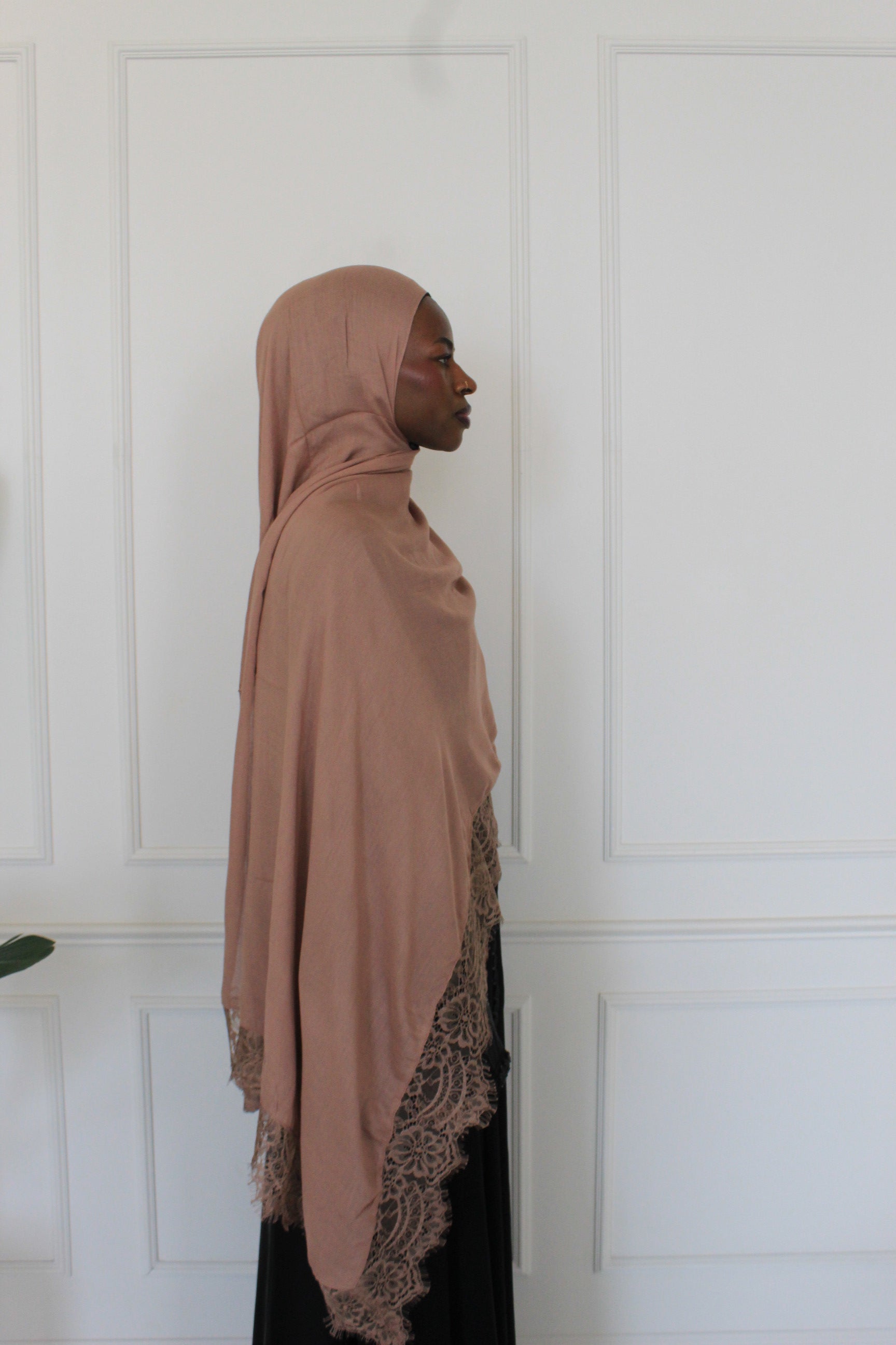 Mocha Lace Modal