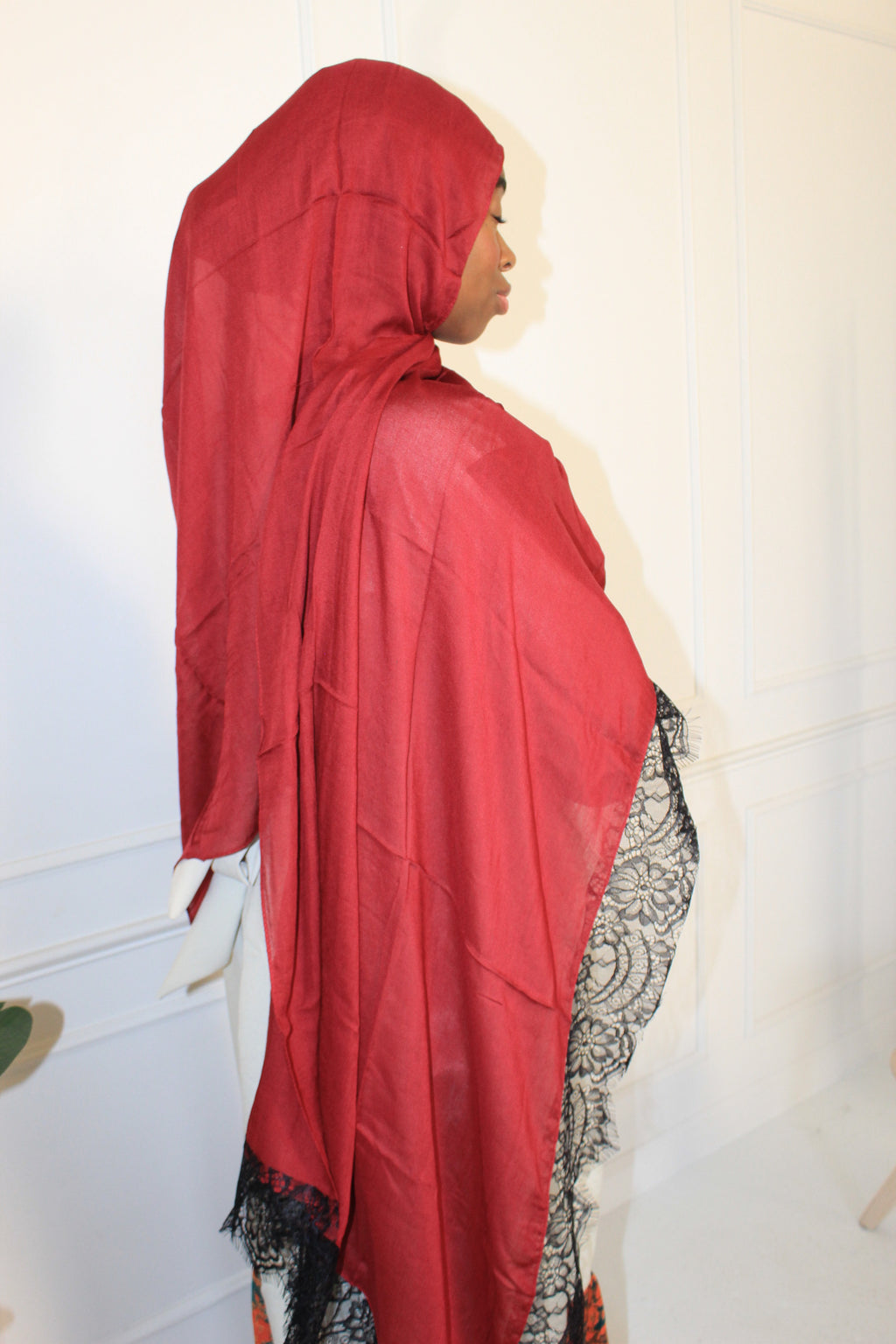 Ruby Lace Modal